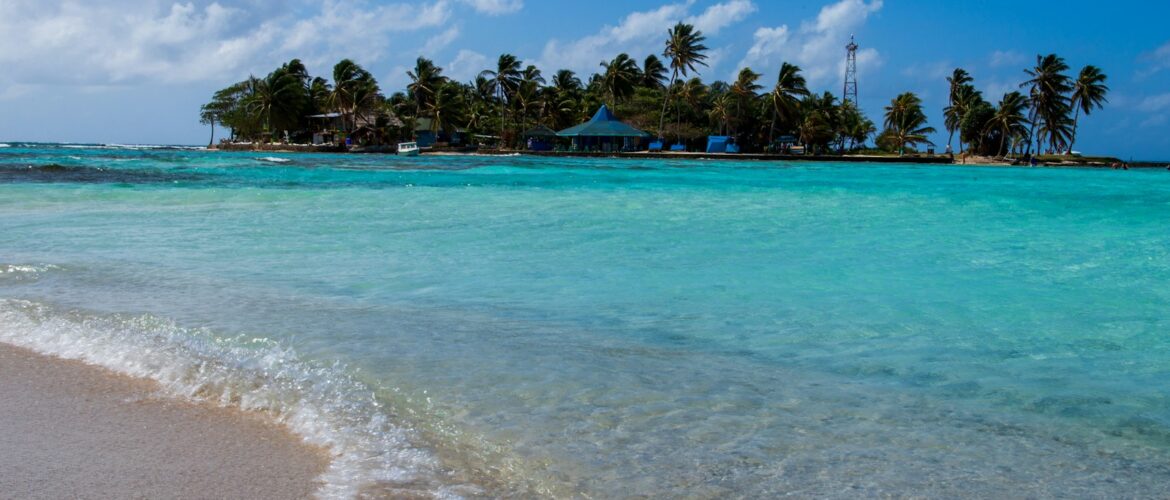 Mar turquesa de San Andrés, Colombia
